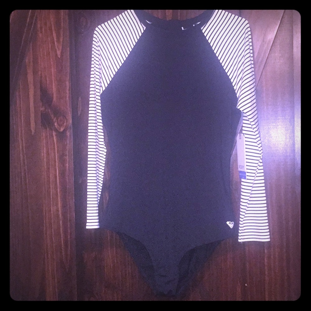 Rosy LS Swim